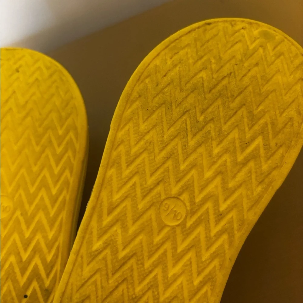 Bright Yellow Slip-On Shoes 9/10